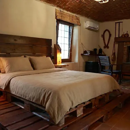 Bed & Breakfast Cascina Tavella - & Animals