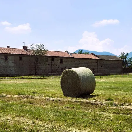 Cascina Tavella - & Animals